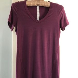 Lululemon Tee